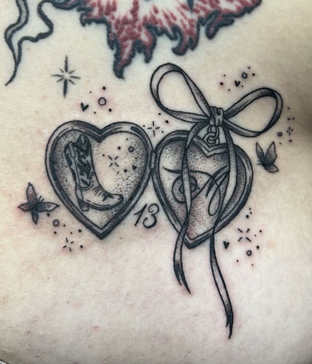 Stippled locket, tattoo by Lily Spade, Dawnbringer Tattoo, Kansas City