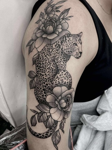 Cat 06 — tattoo by Cat Allwood, Dawnbringer Tattoo, Kansas City